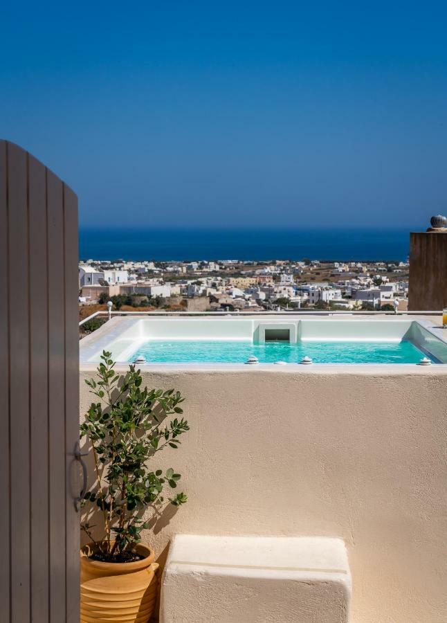 Nalas Suites Emporio  Buitenkant foto