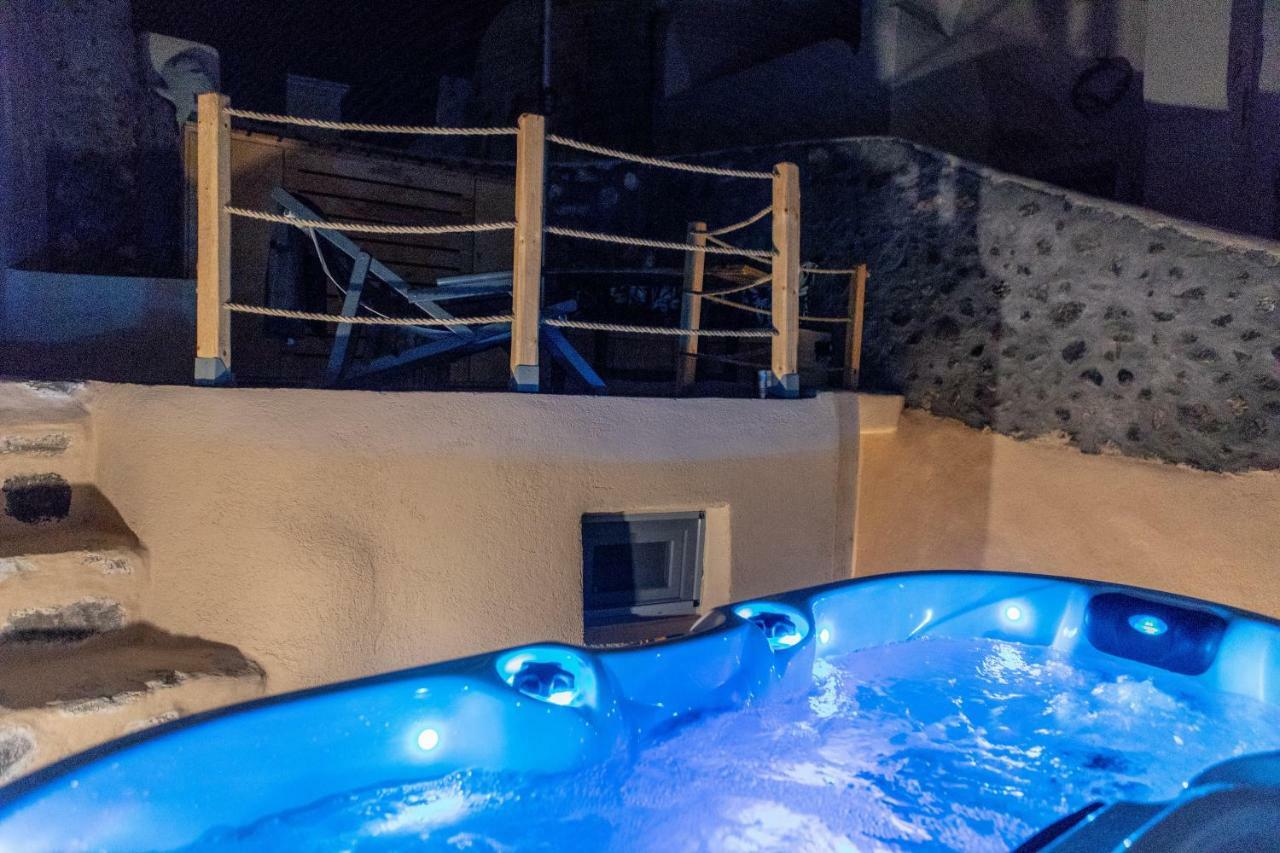 Nalas Suites Emporio  Buitenkant foto