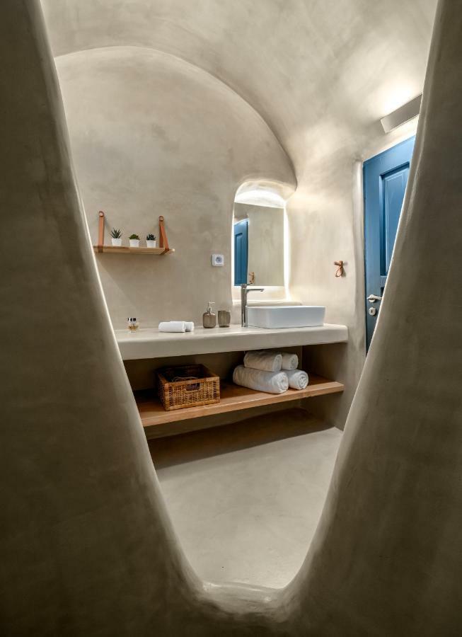 Nalas Suites Emporio  Buitenkant foto